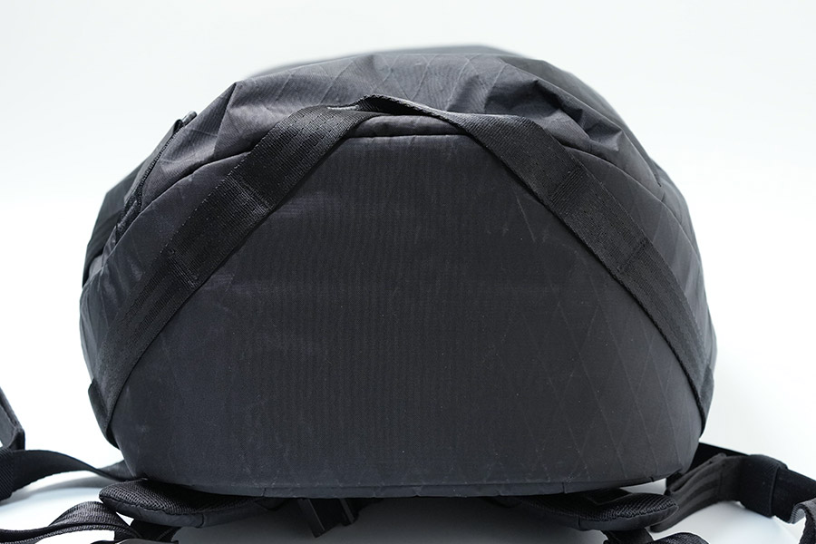 底面には「A-FRAME(エーフレーム)」構造が採用