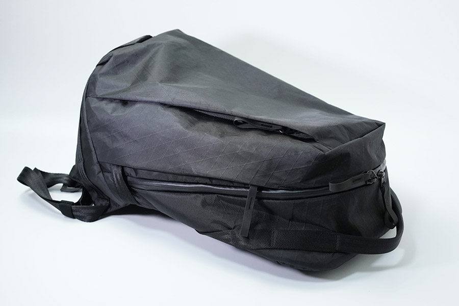 荷物が入っていなくてもリュックが型崩れしにくい