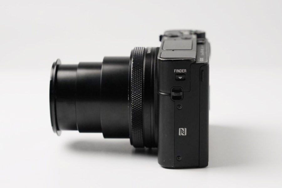 RX100M7/ファインダー収納時